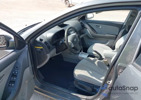 2009 Hyundai Elantra Gls из США, поврежденный, VIN KMHDU46D09U665280